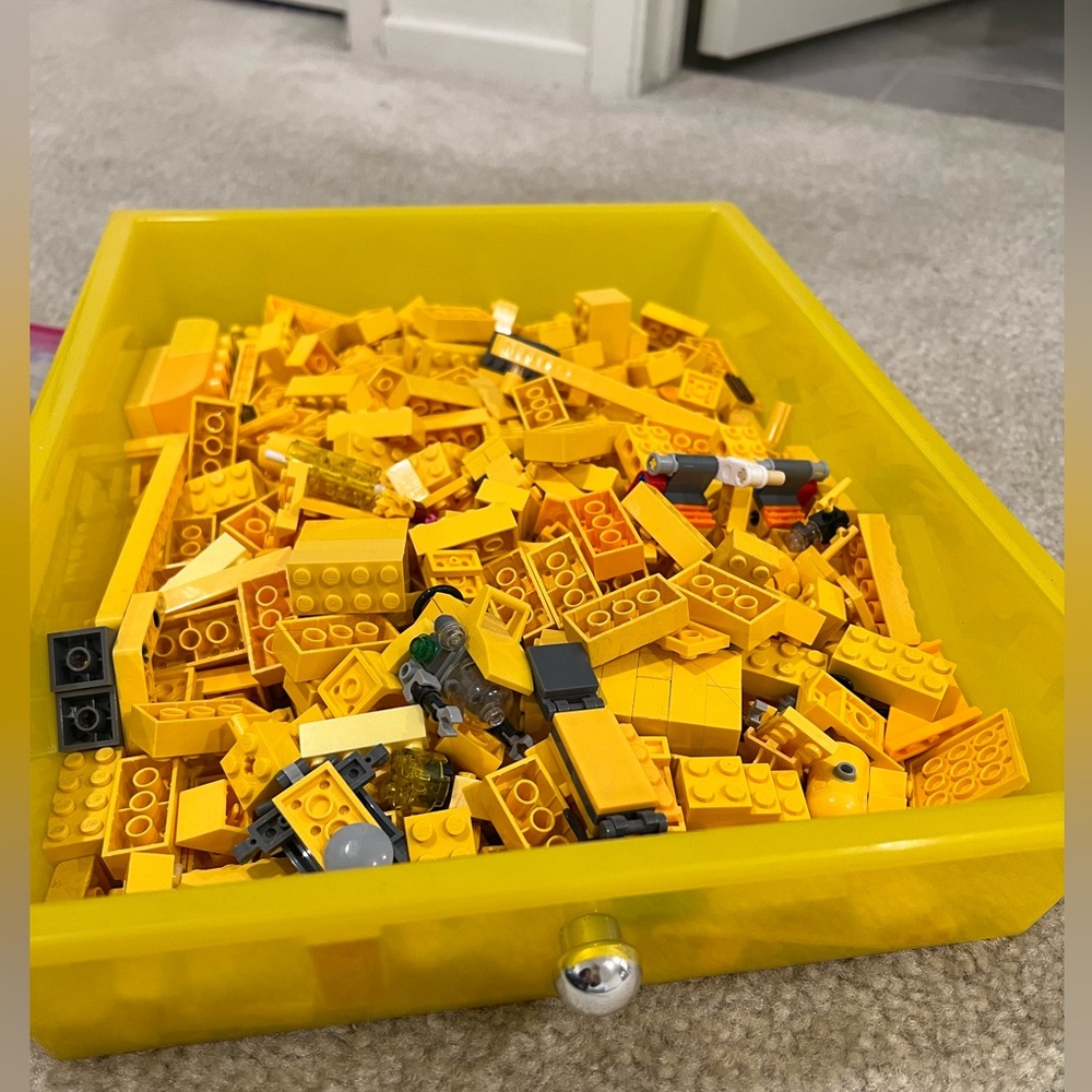 Bulk of legos